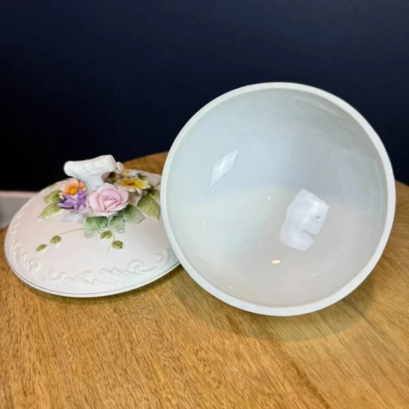 Vintage Lefton Porcelain Floral Covered Footed Candy Dish - Picture 5 of 6